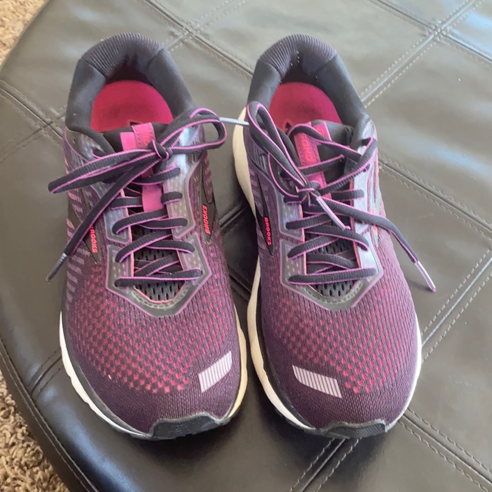 Brooks Ghost 12 women’s running shoes 9.5